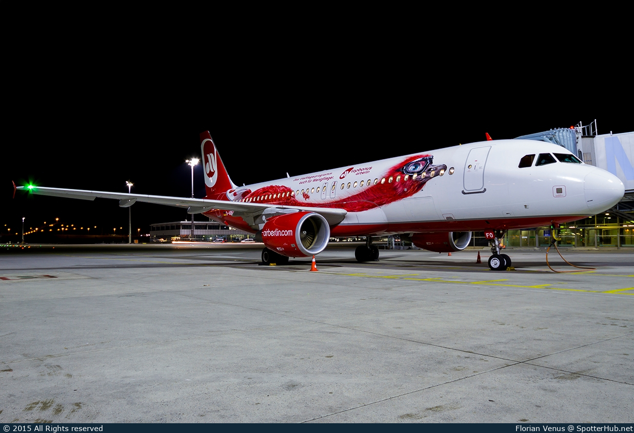 Photo of D-ABFO - Airbus A320-214 operated by Air Berlin