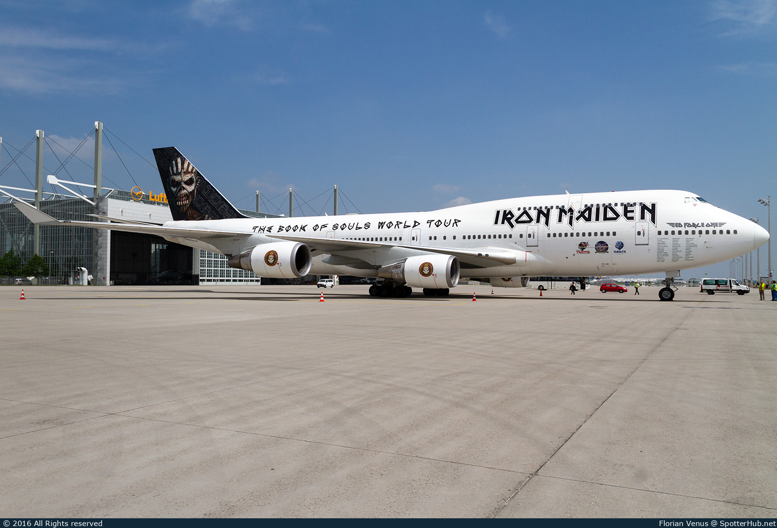 Photo of TF-AAK - Boeing 747-428 operated by Air Atlanta Icelandic