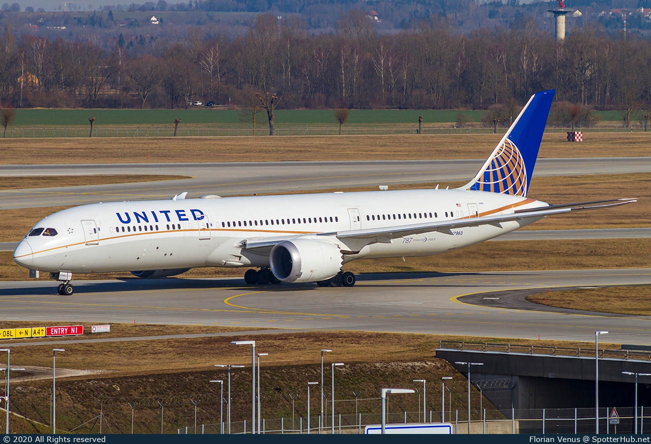 Photo of N17963 - Boeing 787-9 Dreamliner operated by United Airlines