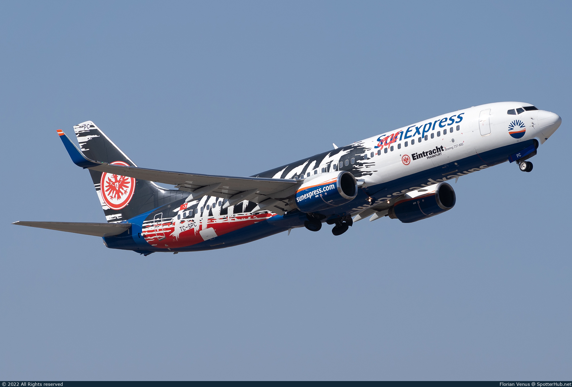 Photo of TC-SPC - Boeing 737-8AS operated by SunExpress