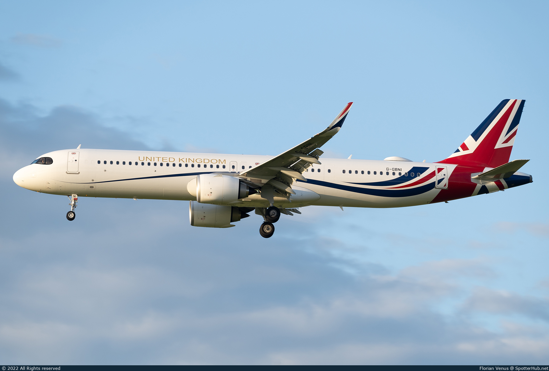Photo of G-GBNI - Airbus A321-251NX operated by Government of the United Kingdom (opb Titan Airways)