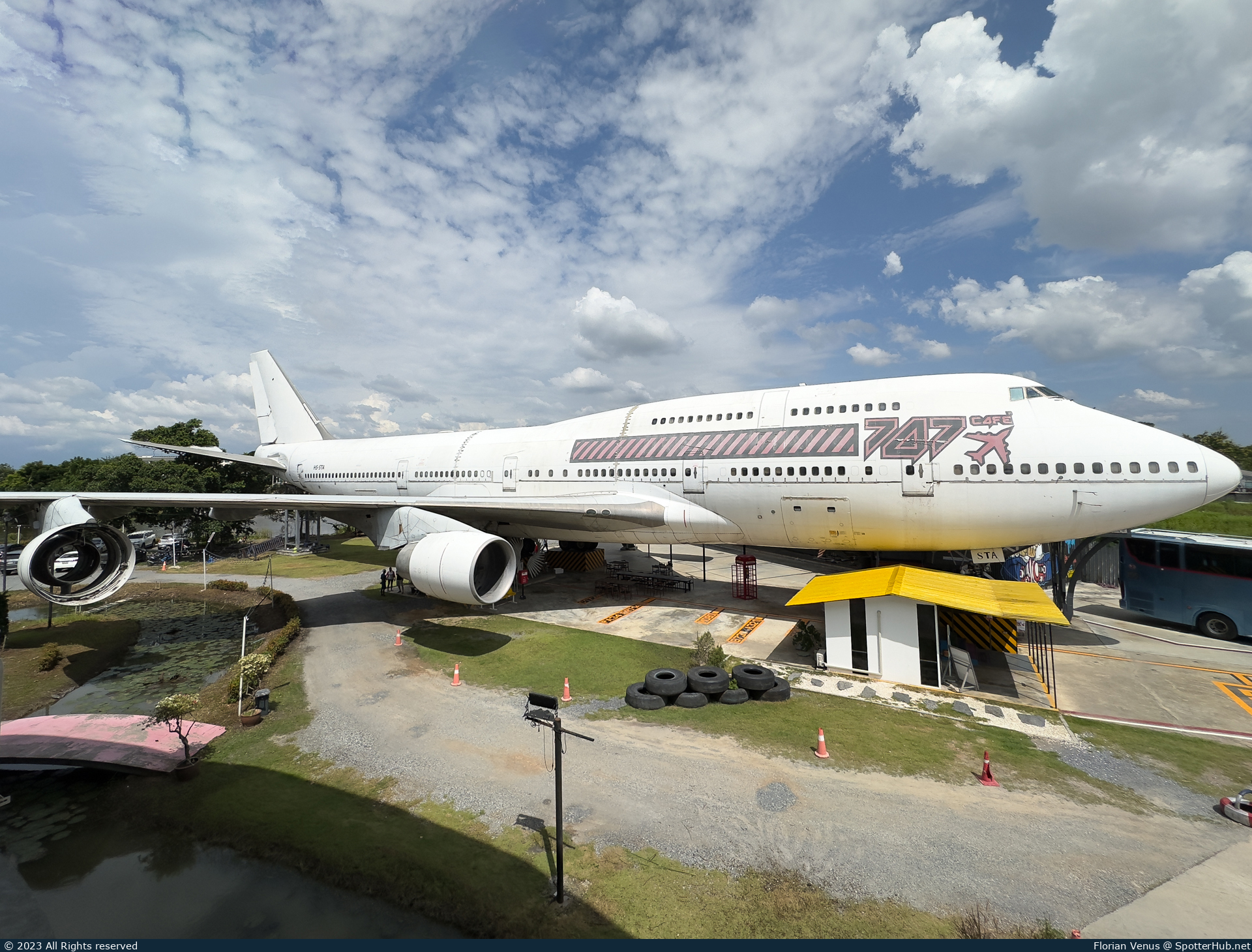 Photo of HS-STA - Boeing 747-422 operated by Private