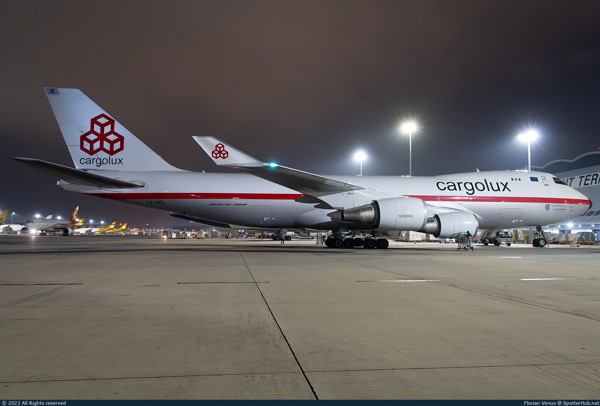 Photo of LX-NCL - Boeing 747-4EVF(ER) operated by Cargolux