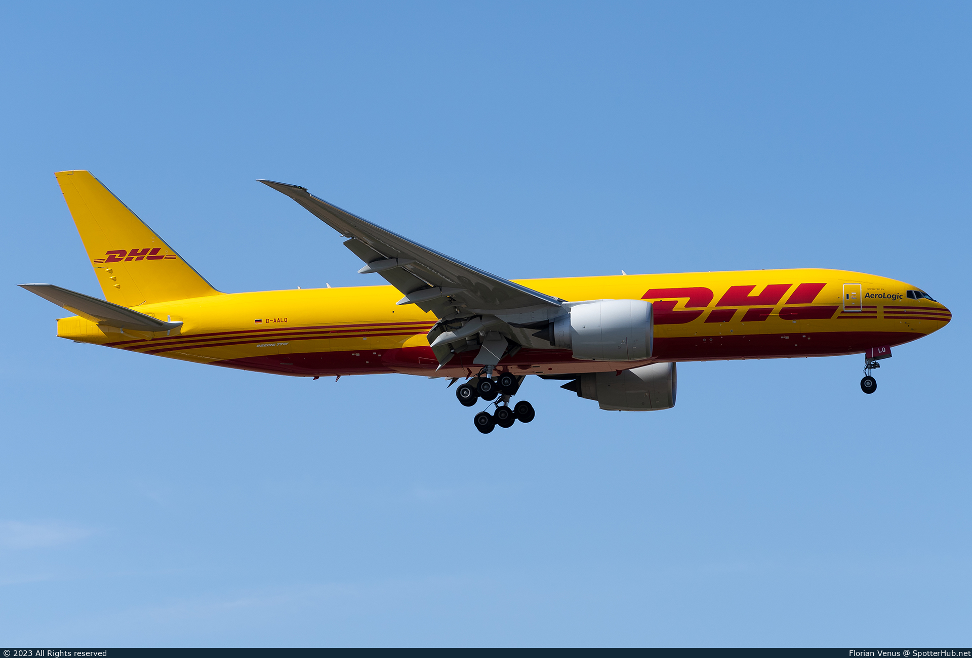 Photo of D-AALQ - Boeing 777-F operated by AeroLogic