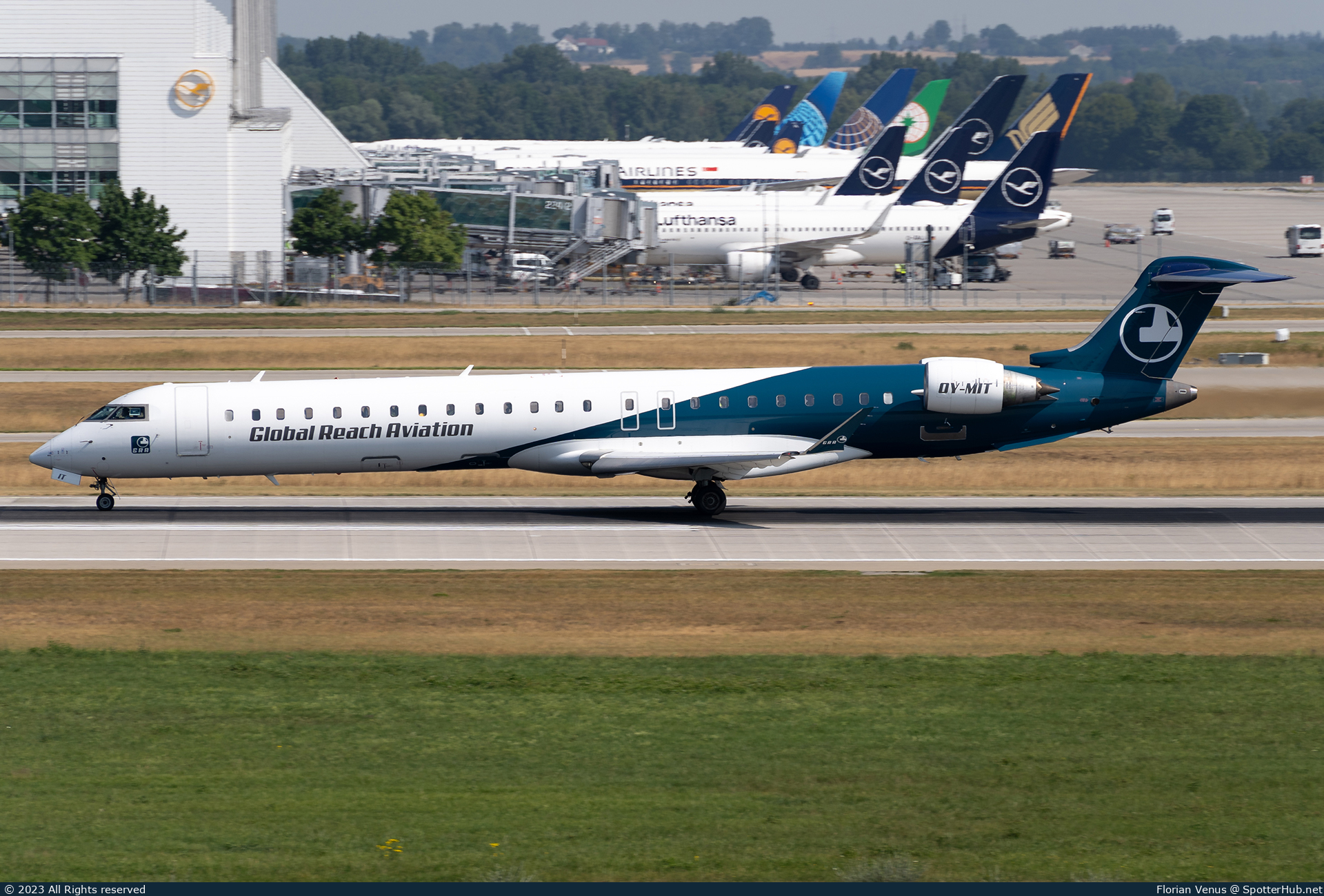 Photo of OY-MIT - Bombardier CRJ-900LR operated by Global Reach Aviation