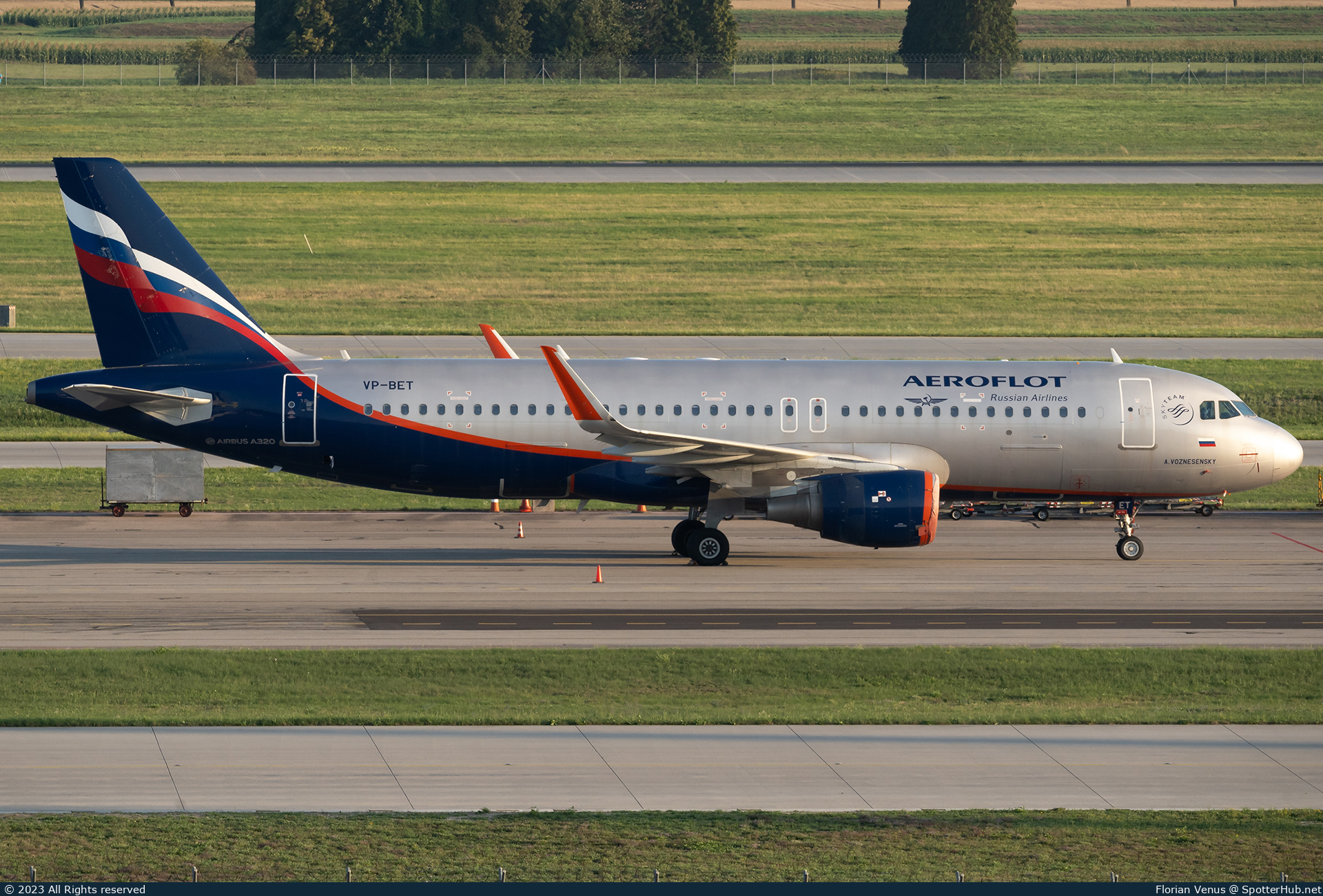 Photo of VP-BET - Airbus A320-214 operated by Aeroflot