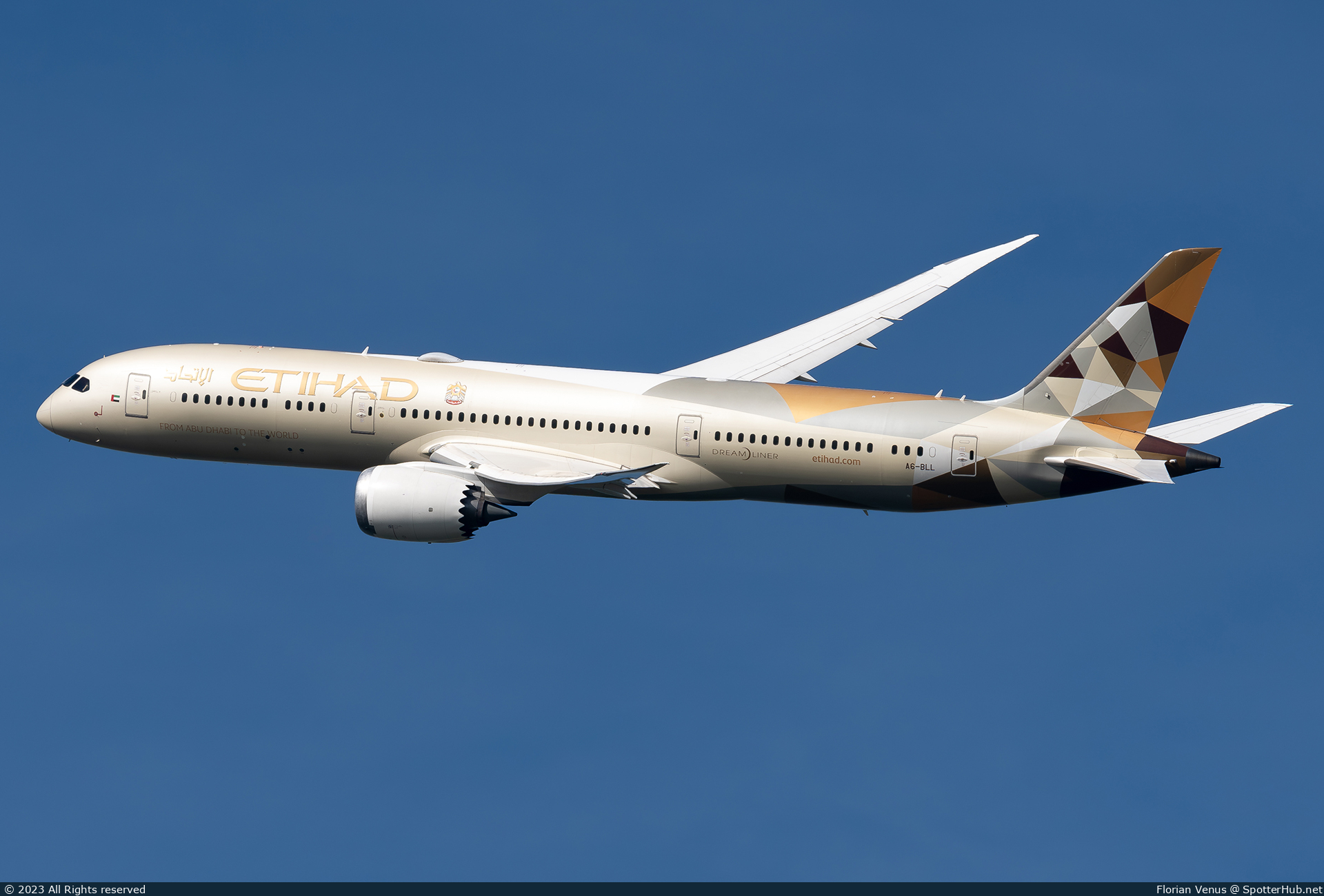 Photo of A6-BLL - Boeing 787-9 Dreamliner operated by Etihad Airways