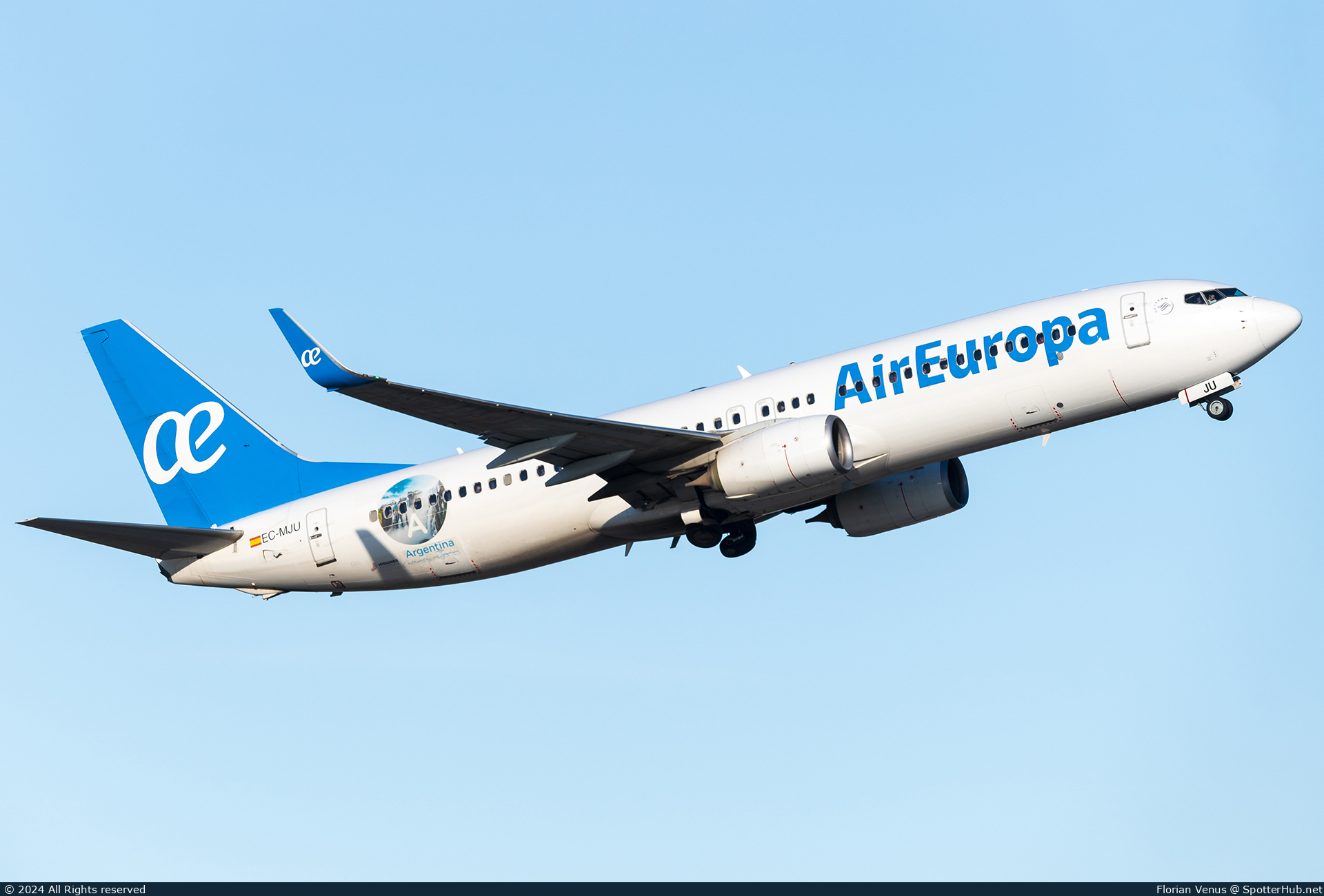 Photo of EC-MJU - Boeing 737-85P operated by Air Europa