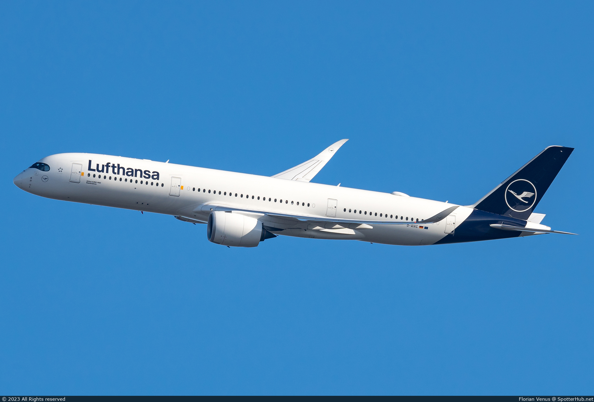 Photo of D-AIXC - Airbus A350-941 operated by Lufthansa