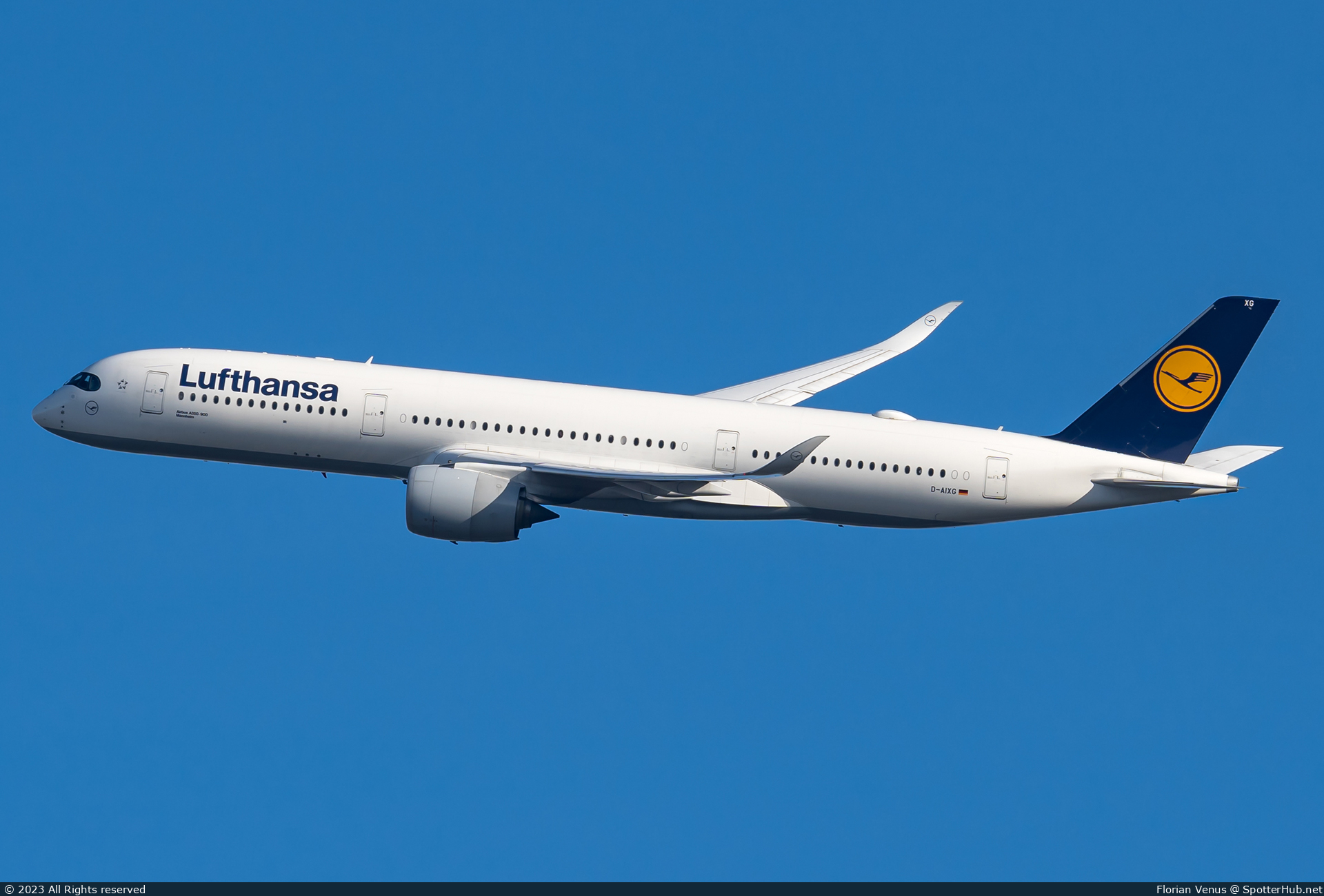 Photo of D-AIXG - Airbus A350-941 operated by Lufthansa
