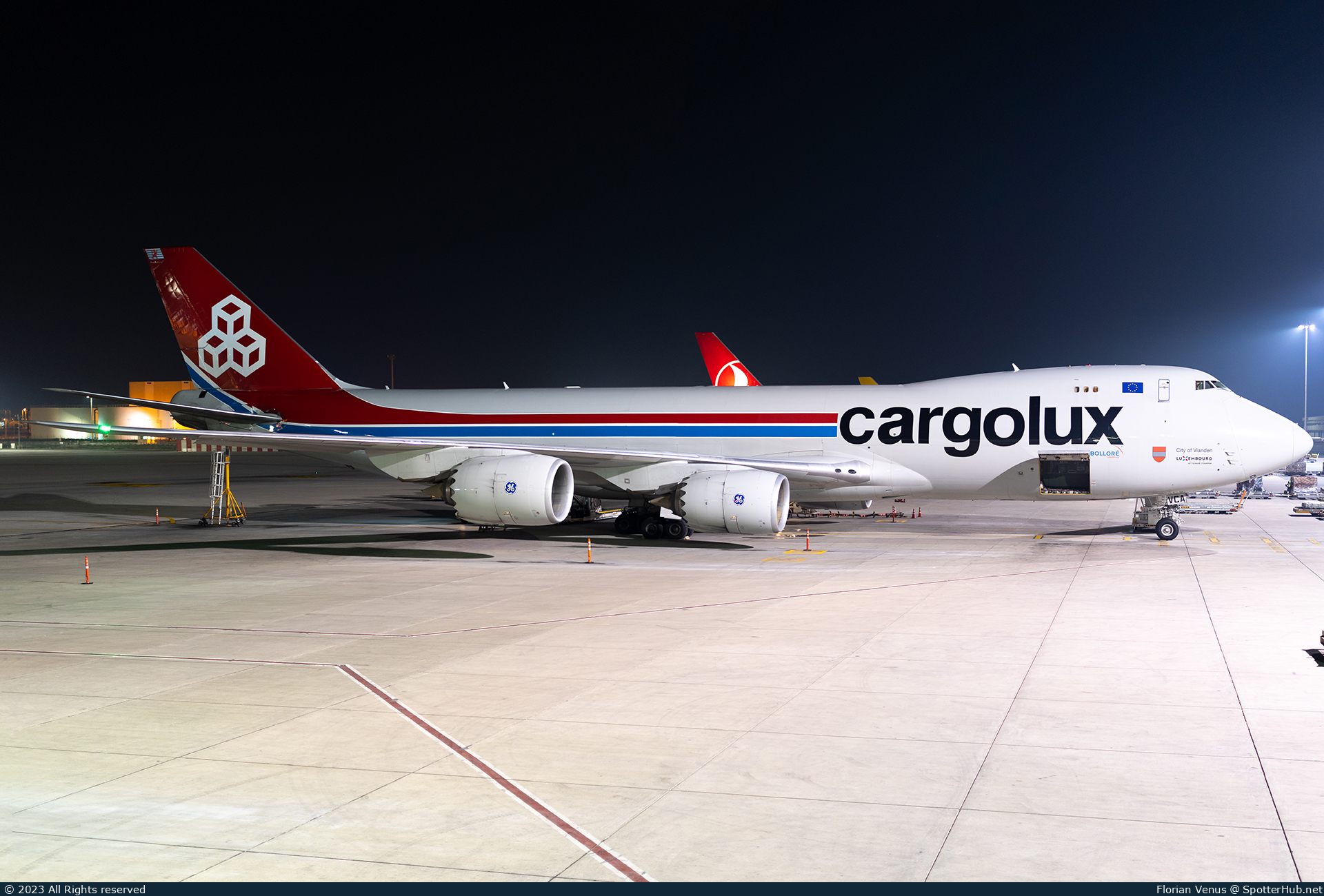 Photo of LX-VCA - Boeing 747-8R7F operated by Cargolux