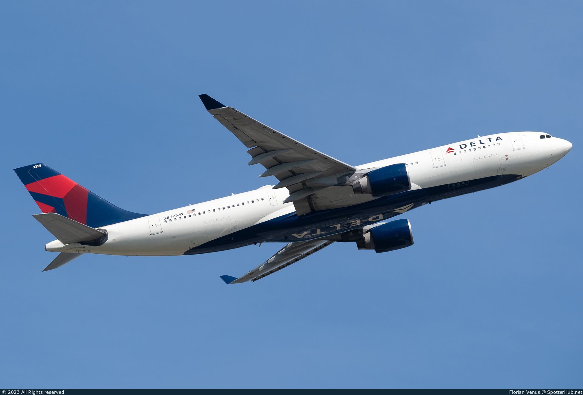 Photo of N858NW - Airbus A330-223 operated by Delta Air Lines