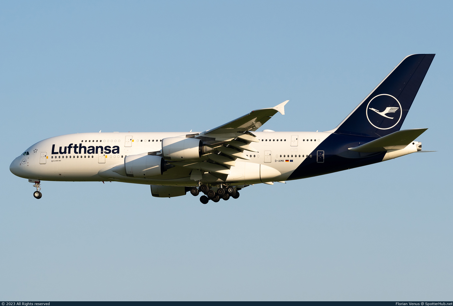 Photo of D-AIMK - Airbus A380-841 operated by Lufthansa