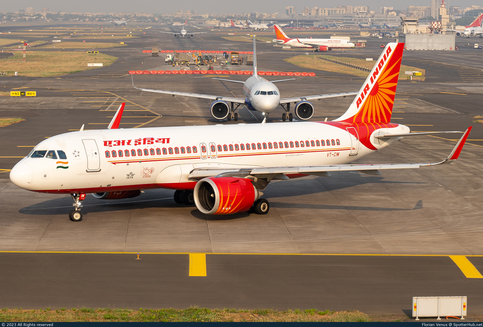 Photo of VT-CIM - Airbus A320-251N operated by Air India