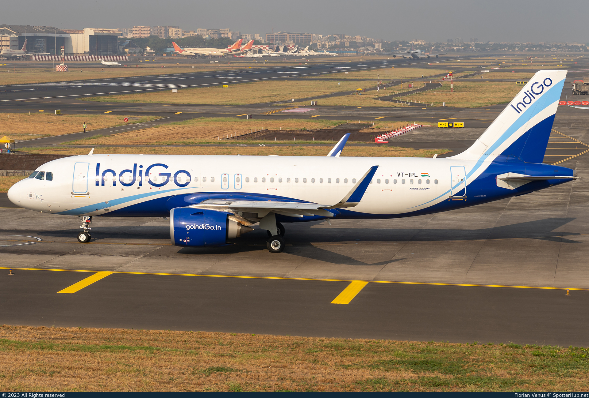Photo of VT-IPL - Airbus A320-251N operated by IndiGo
