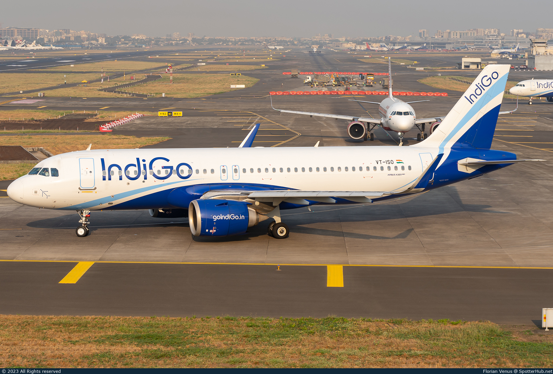 Photo of VT-ISO - Airbus A320-251N operated by IndiGo
