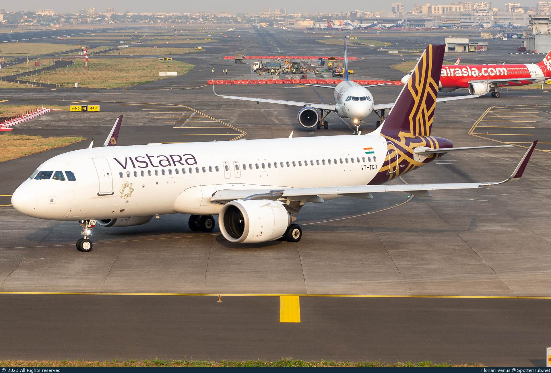 Photo of VT-TQD - Airbus A320-251N operated by Vistara