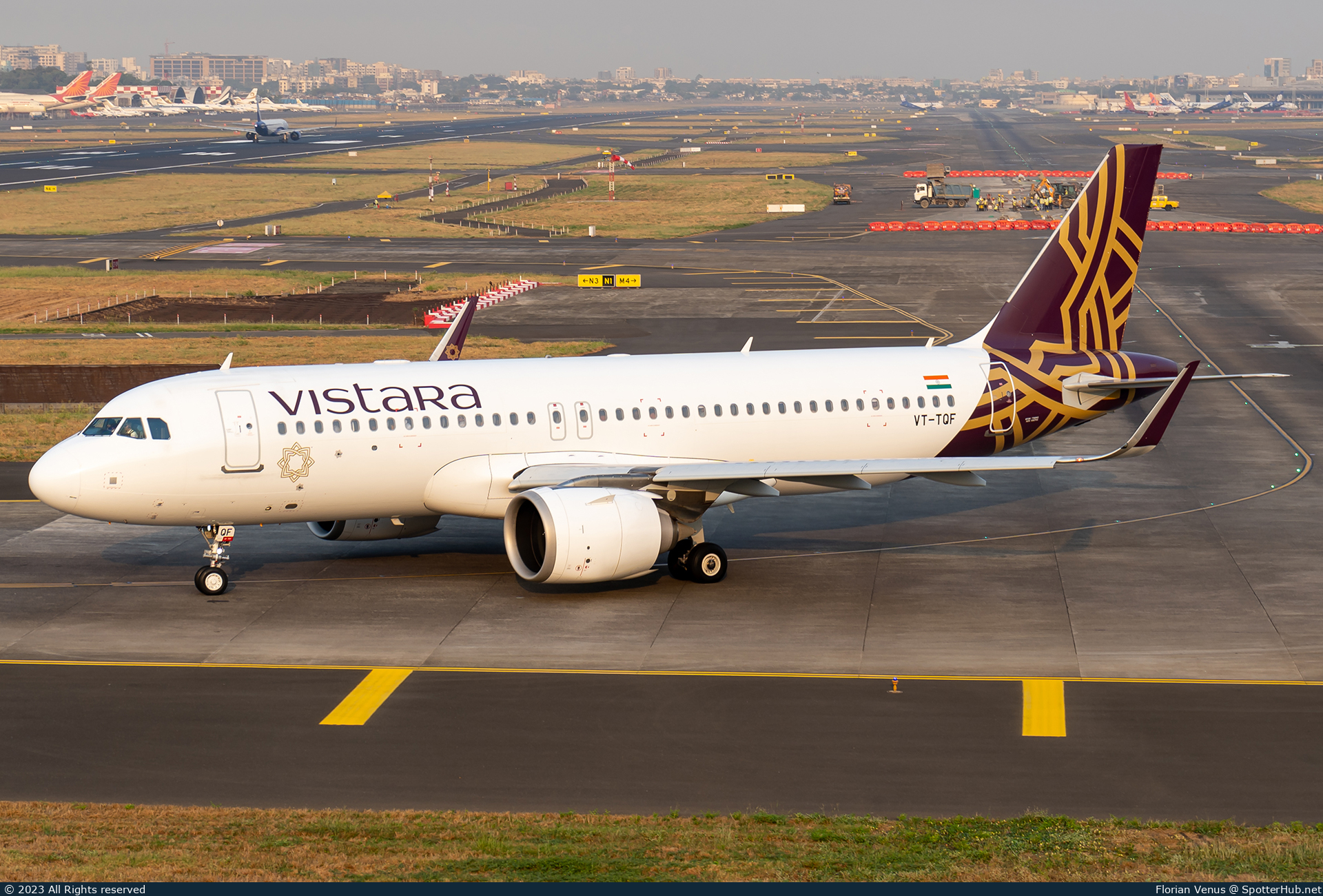 Photo of VT-TQF - Airbus A320-251N operated by Vistara