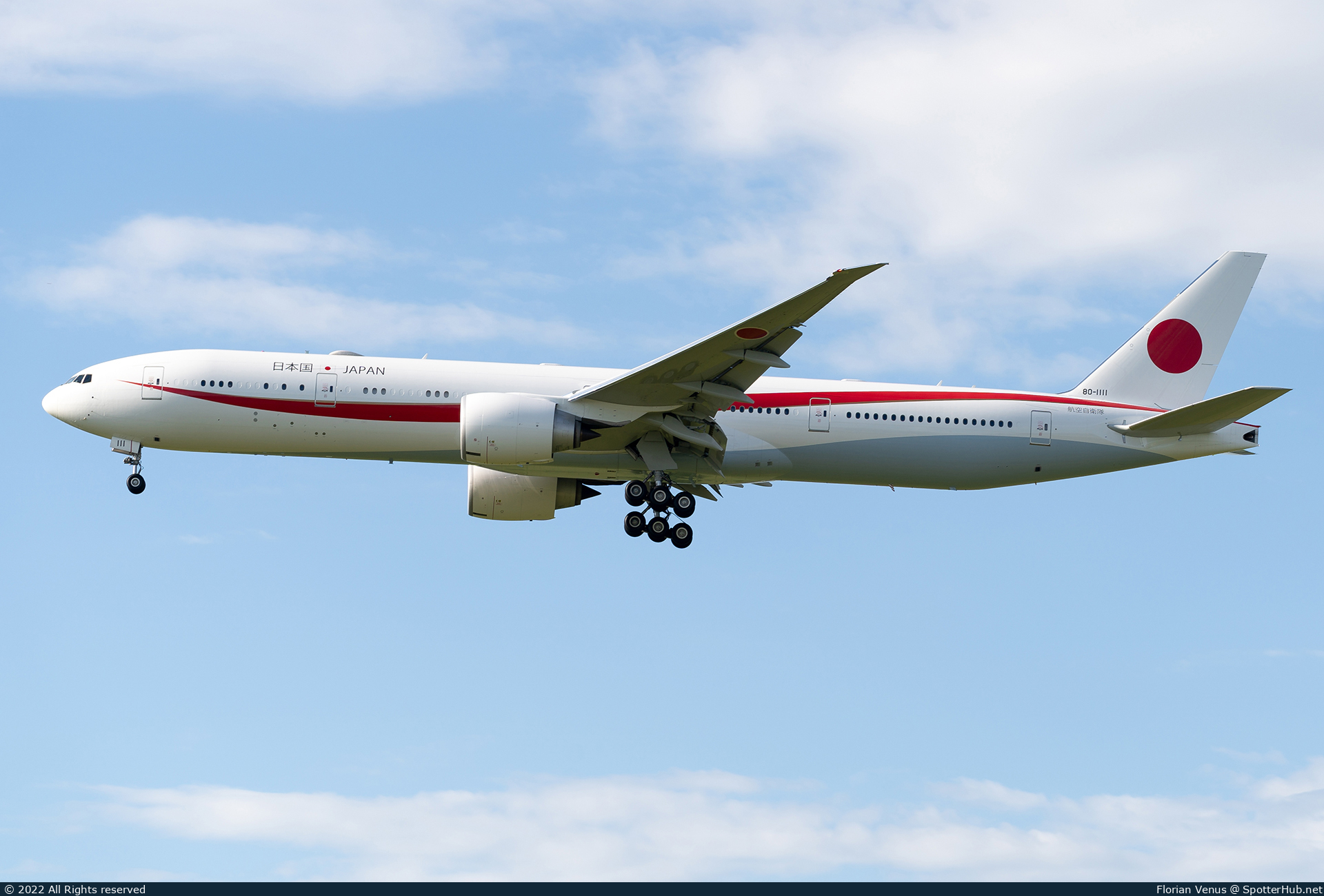 Photo of 80-1111 - Boeing 777-3SB(ER) operated by Japan Air Self-Defense Force