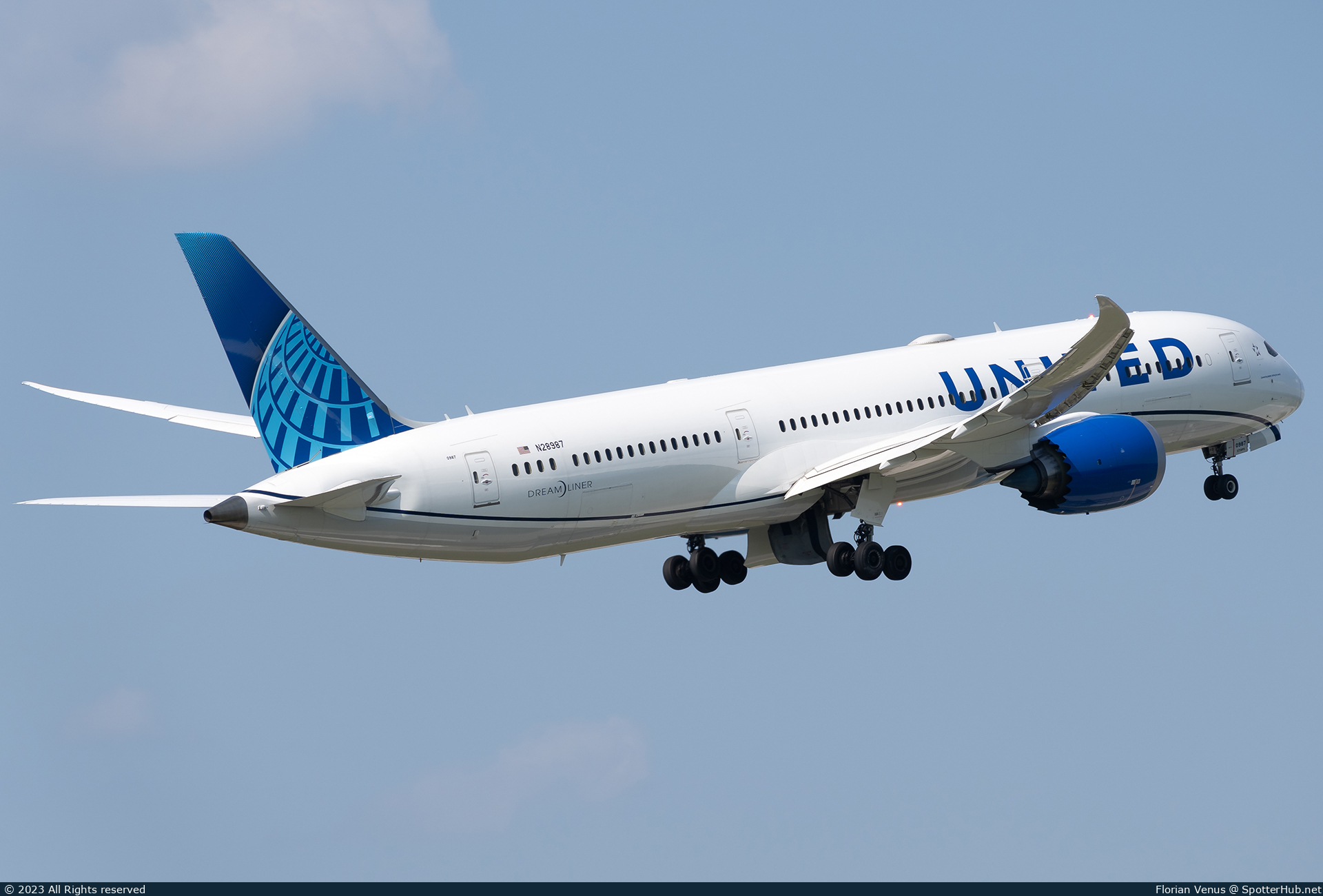 Photo of N28987 - Boeing 787-9 Dreamliner operated by United Airlines