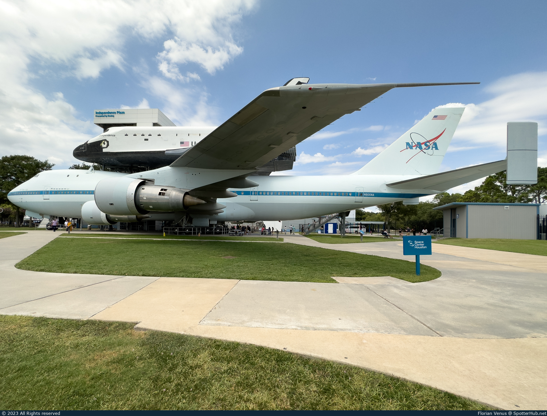 Photo of N905NA - Boeing 747-123 operated by NASA National Aeronautics and Space Administration