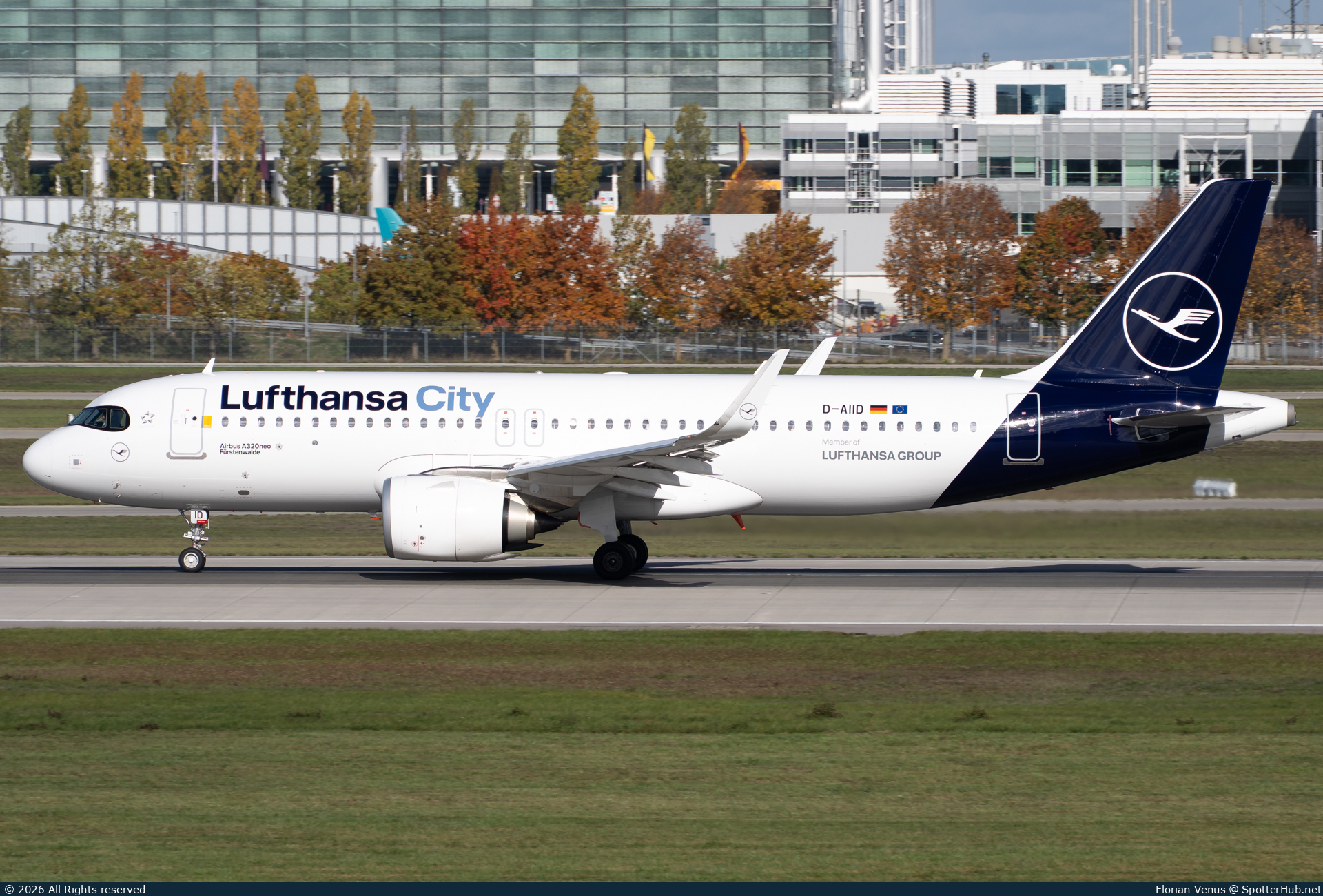Photo of D-AIID - Airbus A320-251N operated by Lufthansa City Airlines