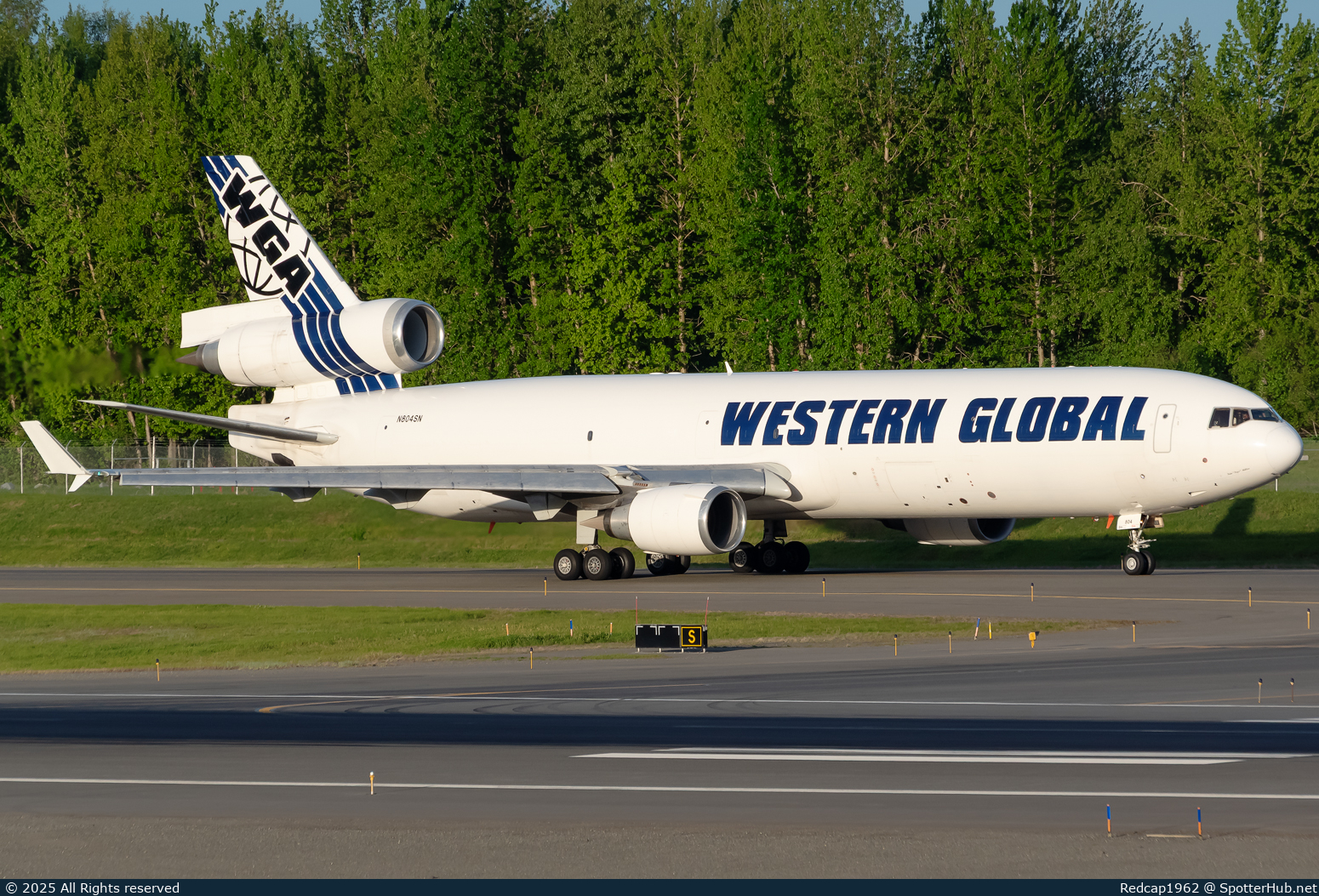 Photo of N804SN - McDonnell Douglas MD-11(F) operated by Western Global Airlines