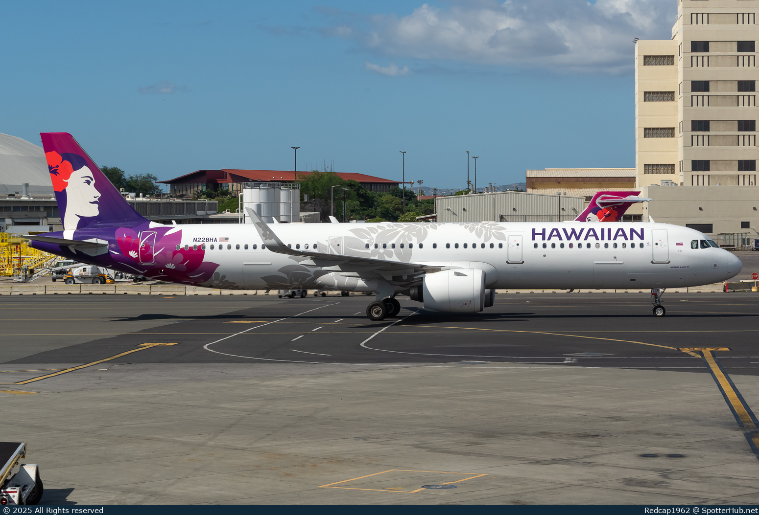Photo of N228HA - Airbus A321-271N operated by Hawaiian Airlines