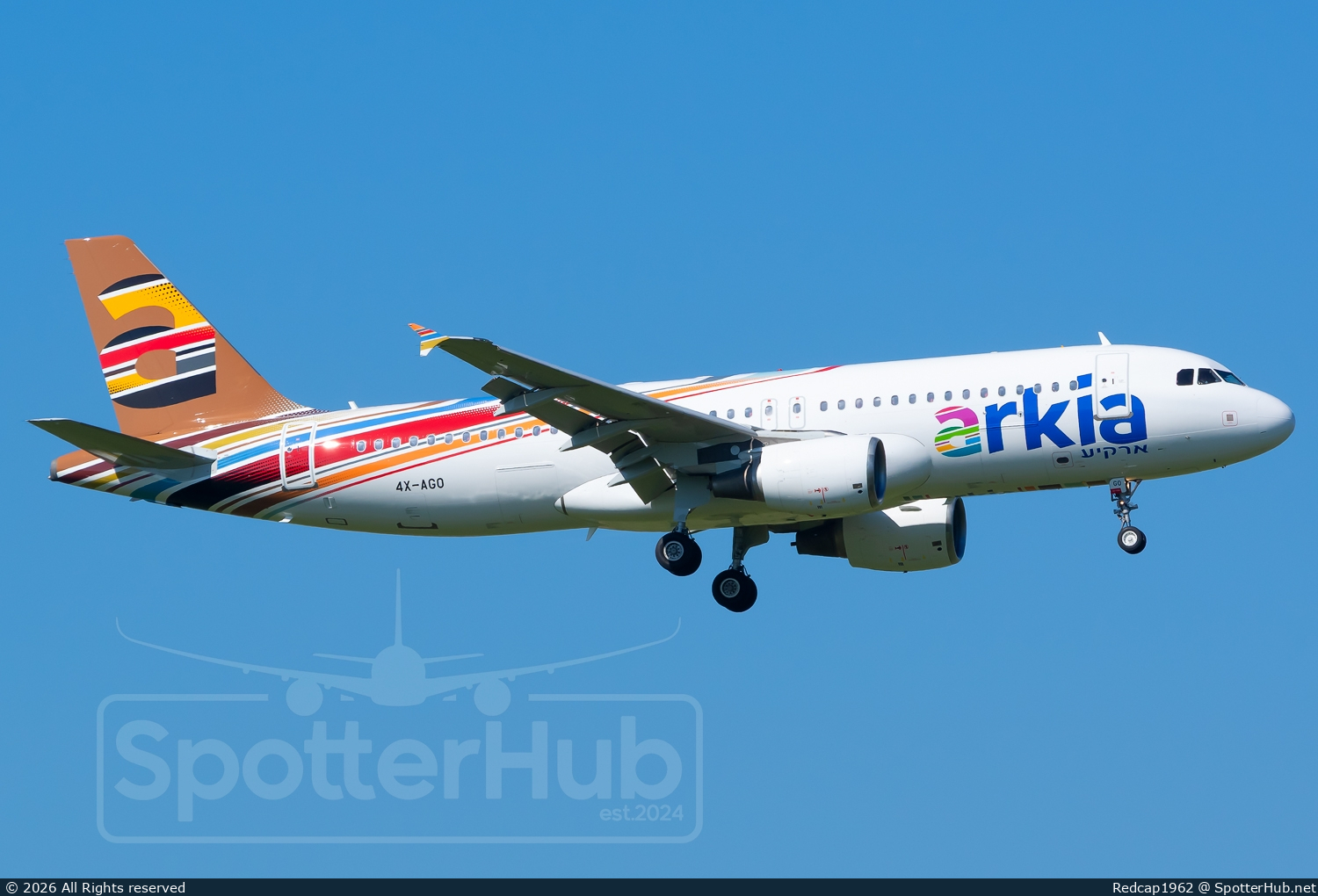 Photo of 4X-AGO - Airbus A320-214 operated by Arkia Israeli Airlines