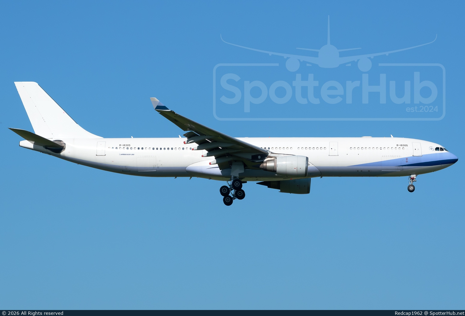 Photo of B-18305 - Airbus A330-302 operated by China Airlines