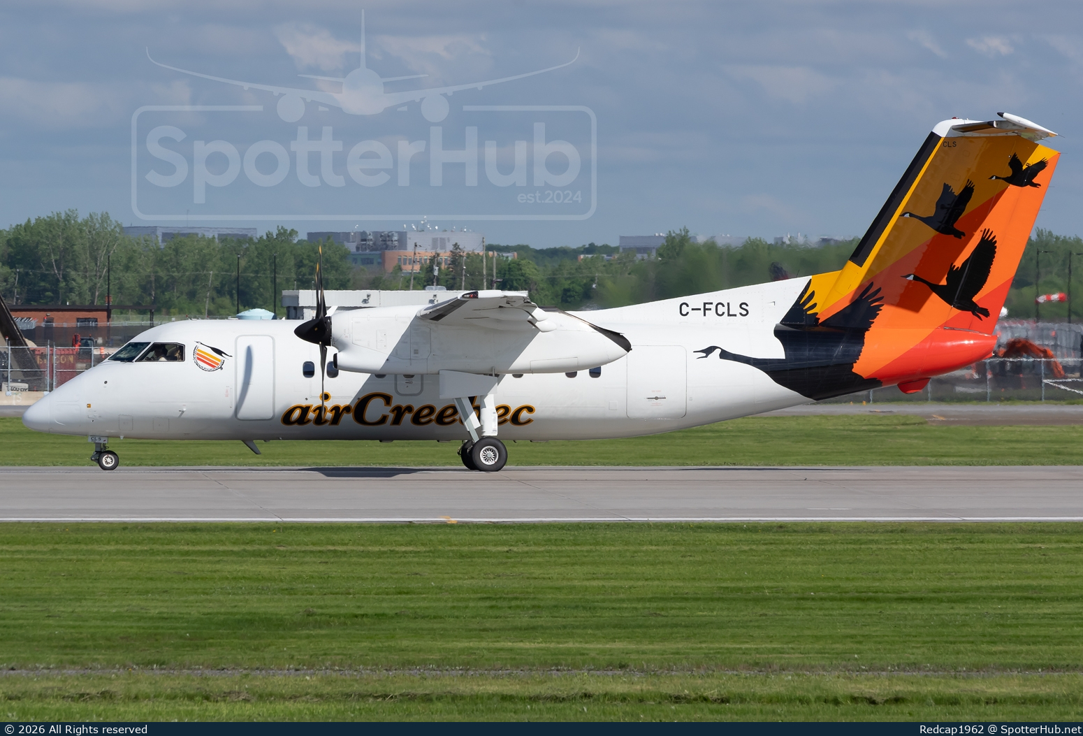 Photo of C-FCLS - De Havilland Canada DHC-8-106 Dash 8 operated by Air Creebec