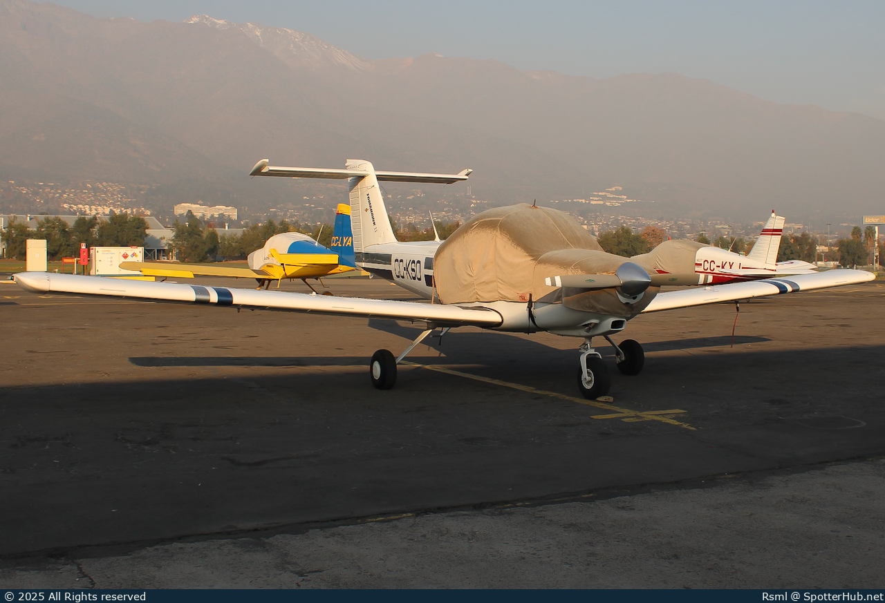 Photo of CC-KSO - Piper PA-38-112 Tomahawk II operated by Club Aéreo de Santiago