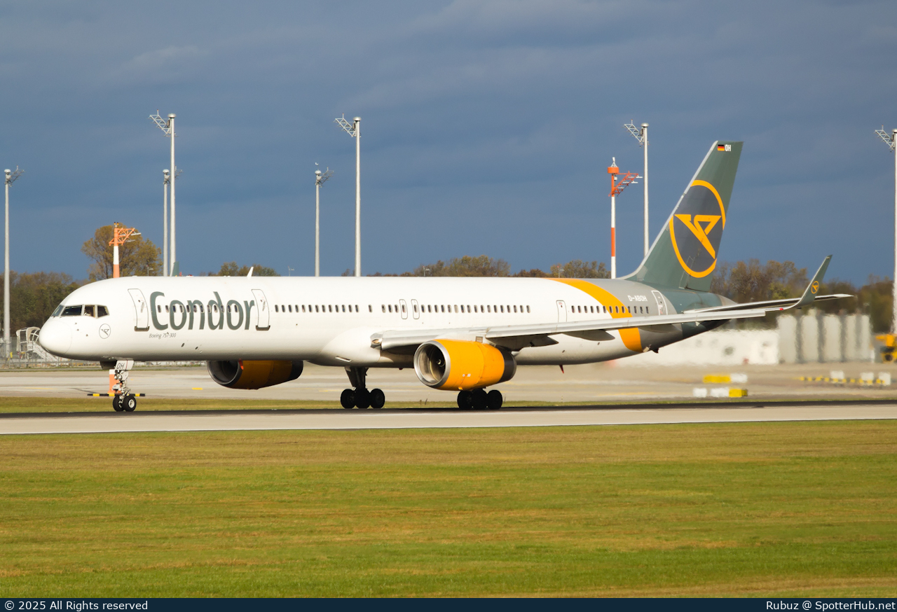 Photo of D-ABOH - Boeing 757-330 operated by Condor