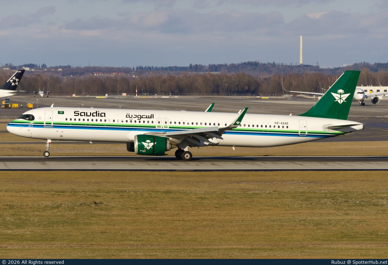 Photo of HZ-ASAE - Airbus A321-251NX operated by Saudia
