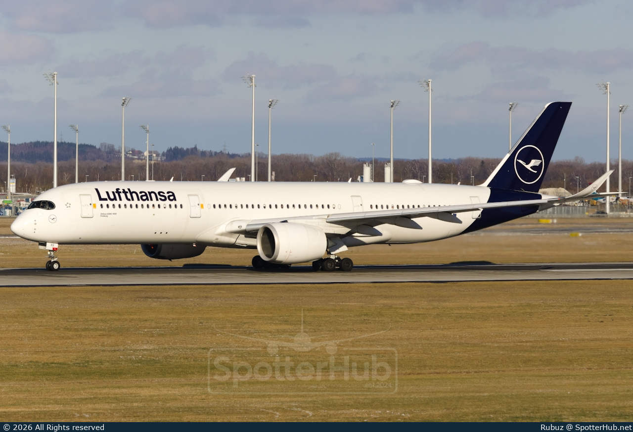 Photo of D-AIXQ - Airbus A350-941 operated by Lufthansa