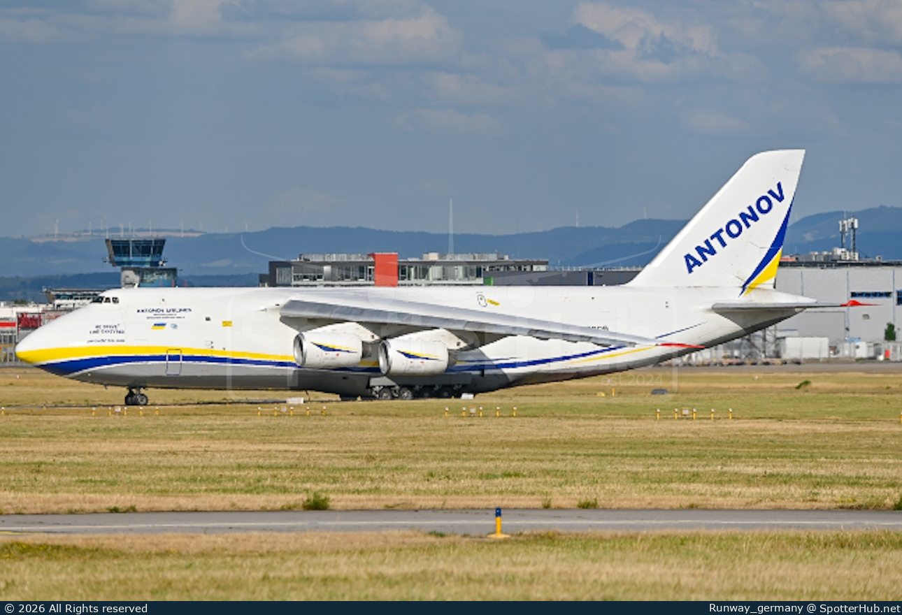 Photo of UR-82008 - Antonov An-124-100M-150 Ruslan operated by Antonov Airlines