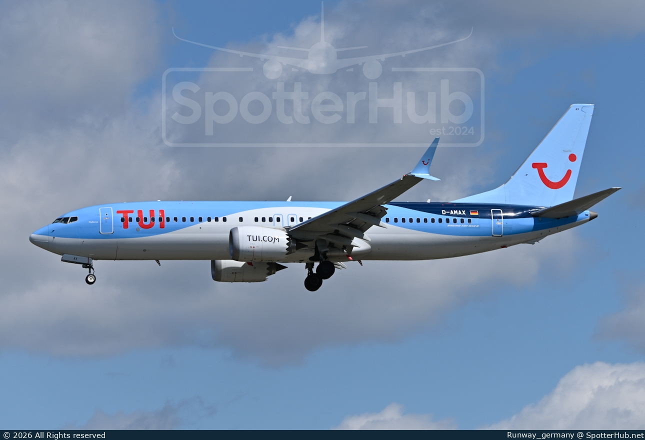 Photo of D-AMAX - Boeing 737 MAX 8 operated by TUIfly