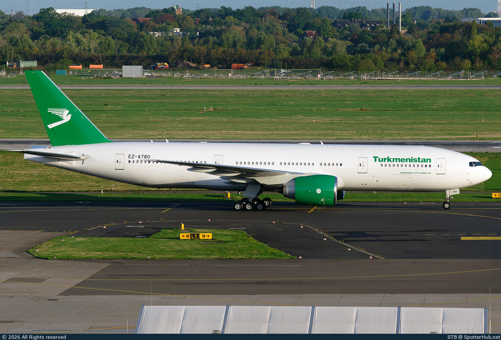 Photo of EZ-A780 - Boeing 777-22K(LR) operated by Turkmenistan Airlines