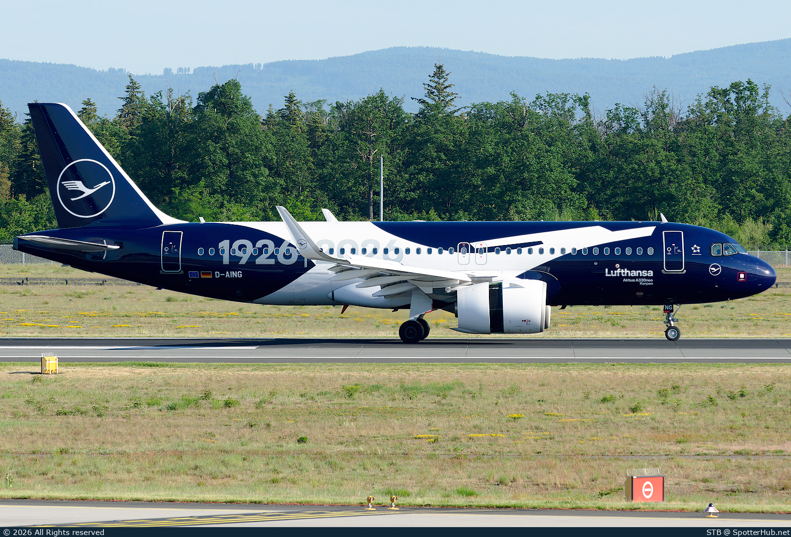 Photo of D-AING - Airbus A320-271N operated by Lufthansa