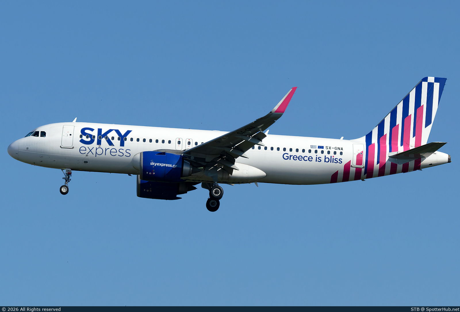 Photo of SX-GNA - Airbus A320-251N operated by Sky Express
