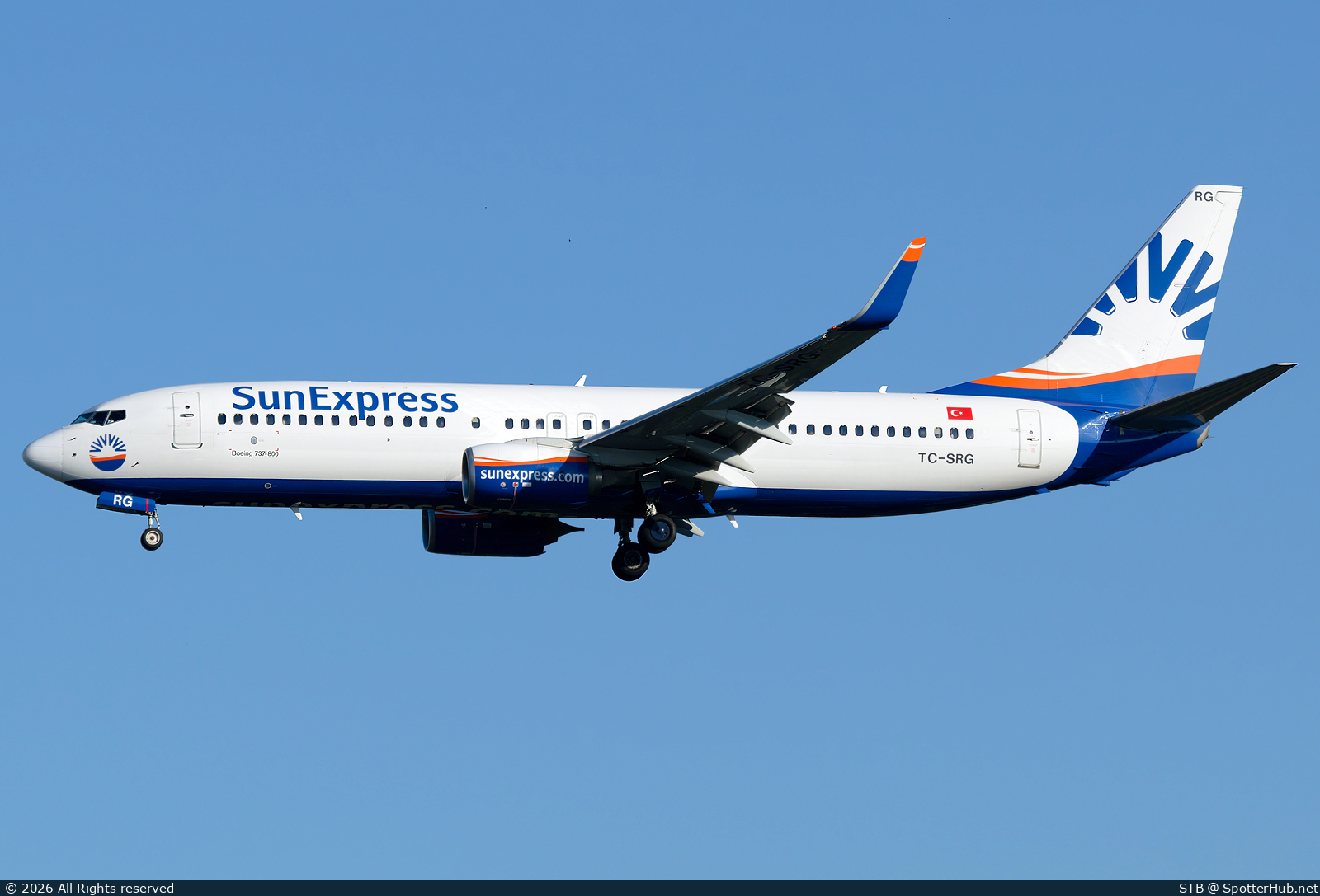 Photo of TC-SRG - Boeing 737-8JP operated by SunExpress