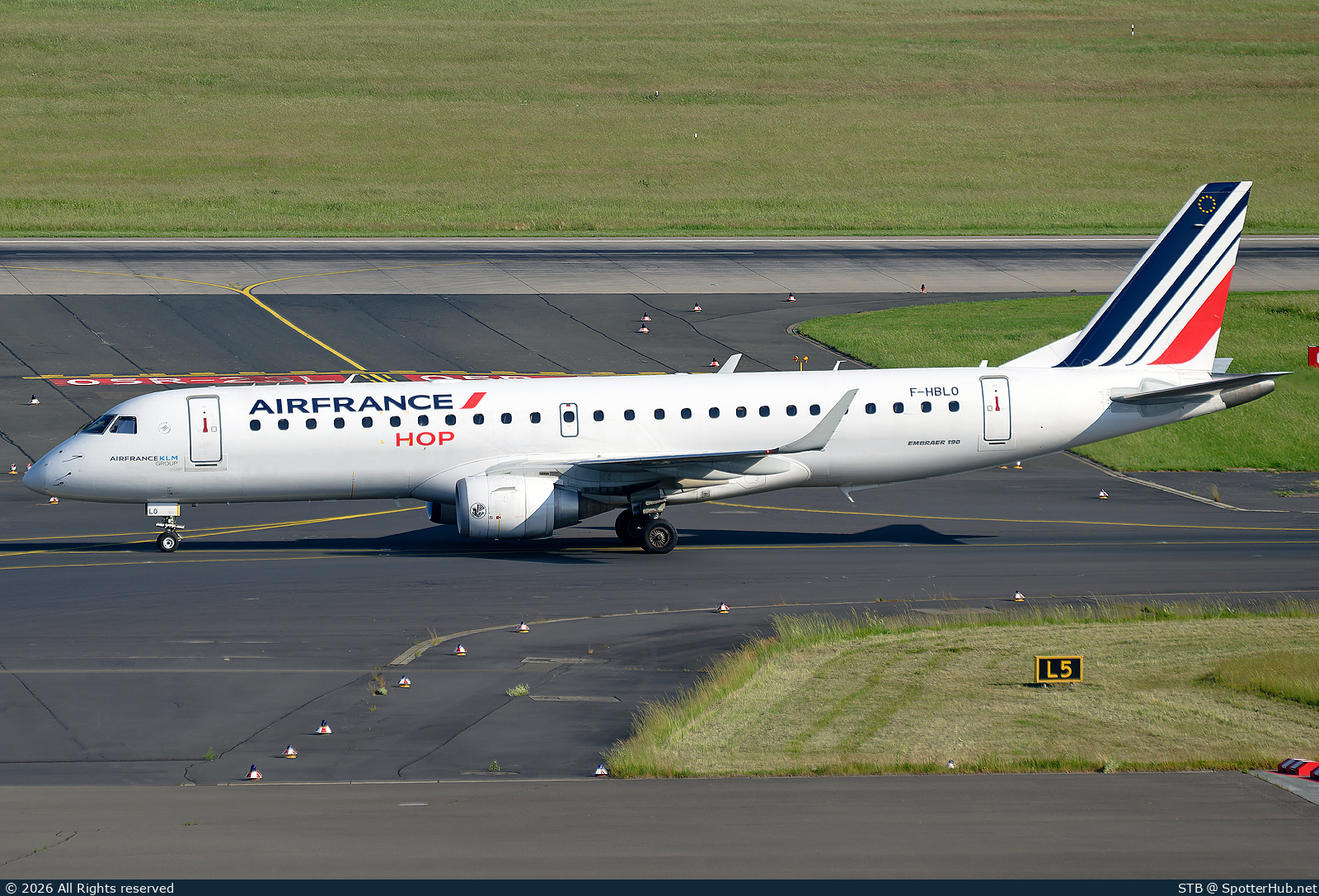 Photo of F-HBLO - Embraer ERJ-190STD operated by Air France HOP