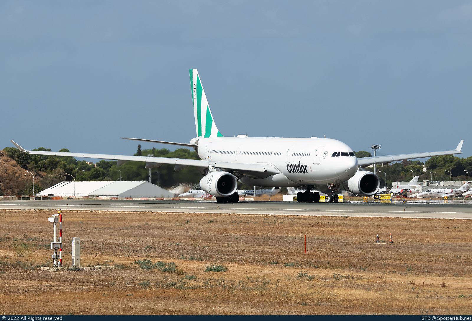 Photo of D-AIYD - Airbus A330-243 operated by Condor