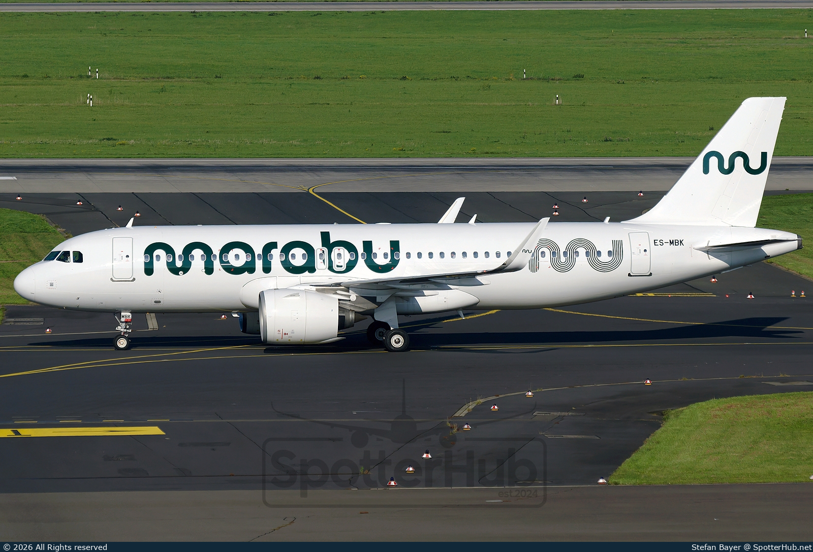 Photo of ES-MBK - Airbus A320-271N operated by Marabu Airlines