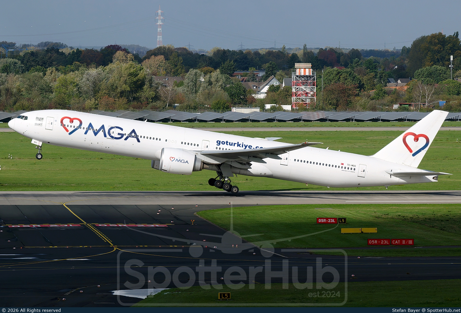Photo of TC-MGG - Boeing 777-3ZG(ER) operated by Mavi Gök Airlines
