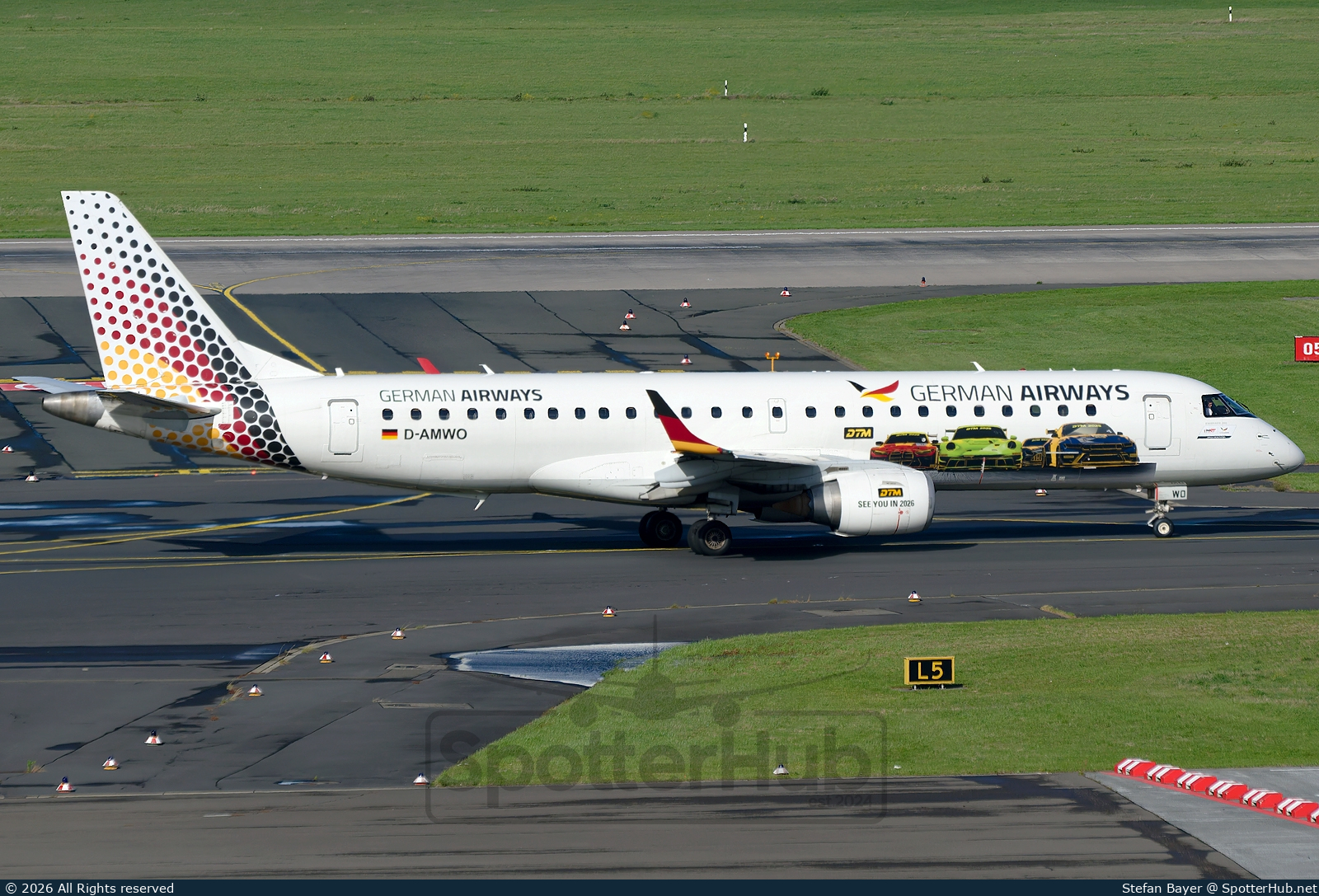Photo of D-AMWO - Embraer ERJ-190AR operated by German Airways