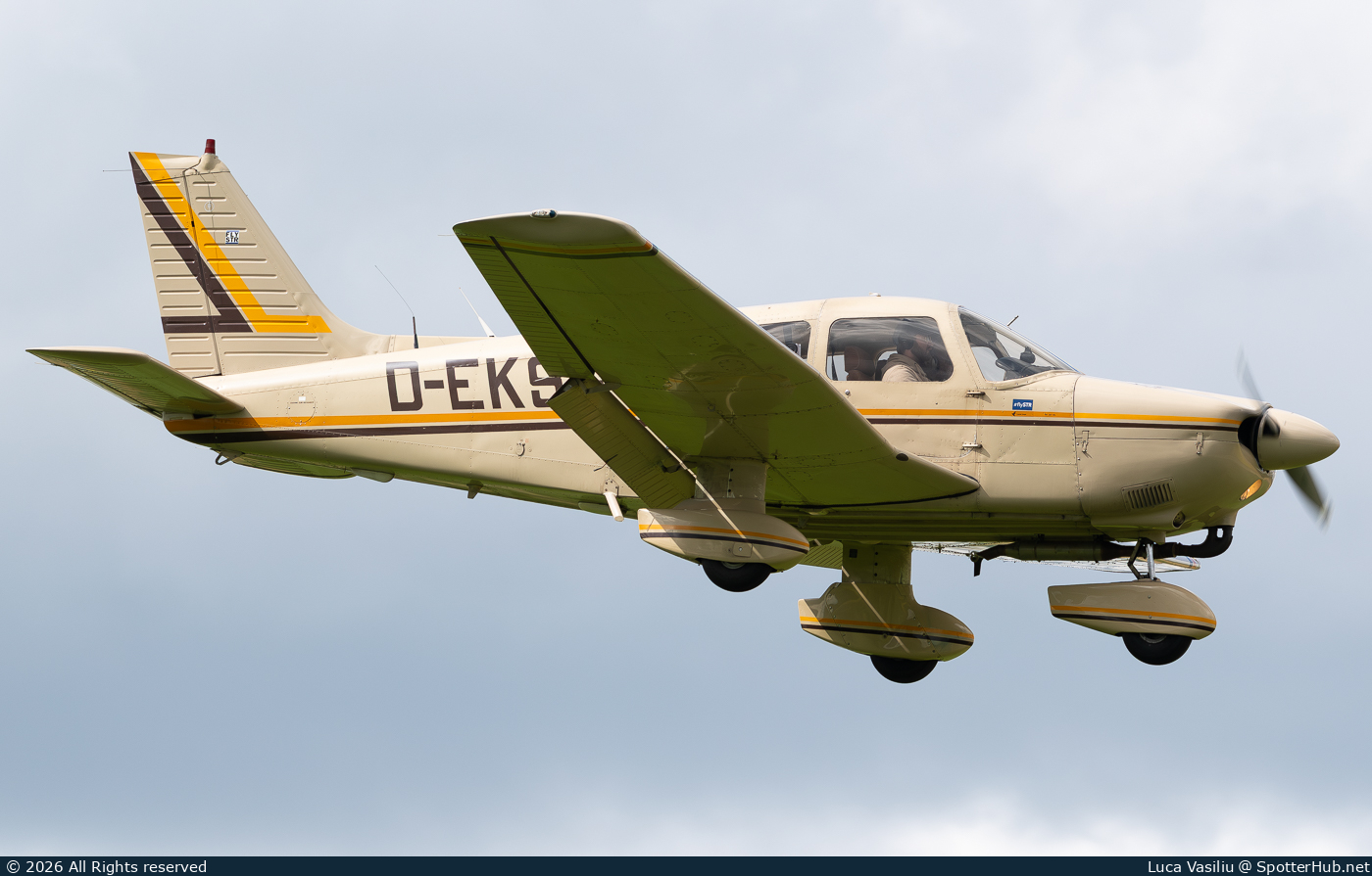 Photo of D-EKSG - Piper PA-28-181 Archer II operated by Private