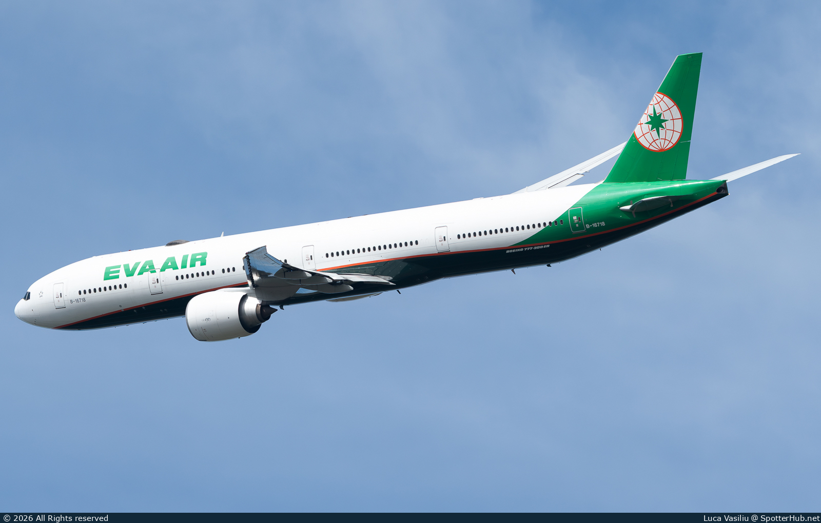 Photo of B-16718 - Boeing 777-35E(ER) operated by EVA Air