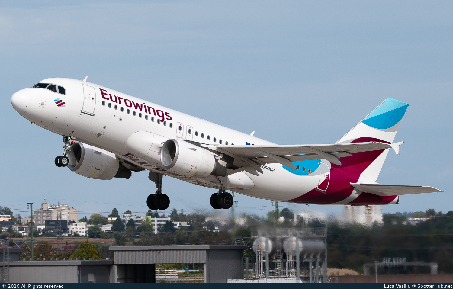 Photo of D-ABGN - Airbus A319-112 operated by Eurowings