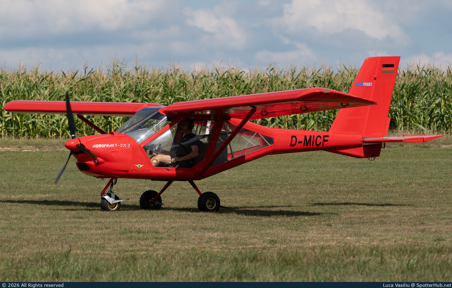 Photo of D-MICF - Aeroprakt A-22L2 operated by Private